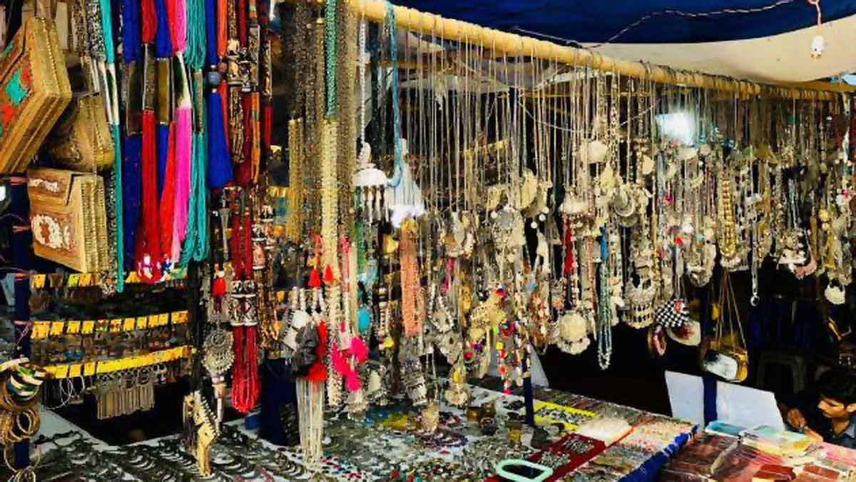 Mere Sheher Ka Jalwa: आर्टिफिशियल ज्वेलरी के लिए एक्सप्लोर करें ईस्ट दिल्ली का यह बाजार, जानें पहुंचने का तरीका