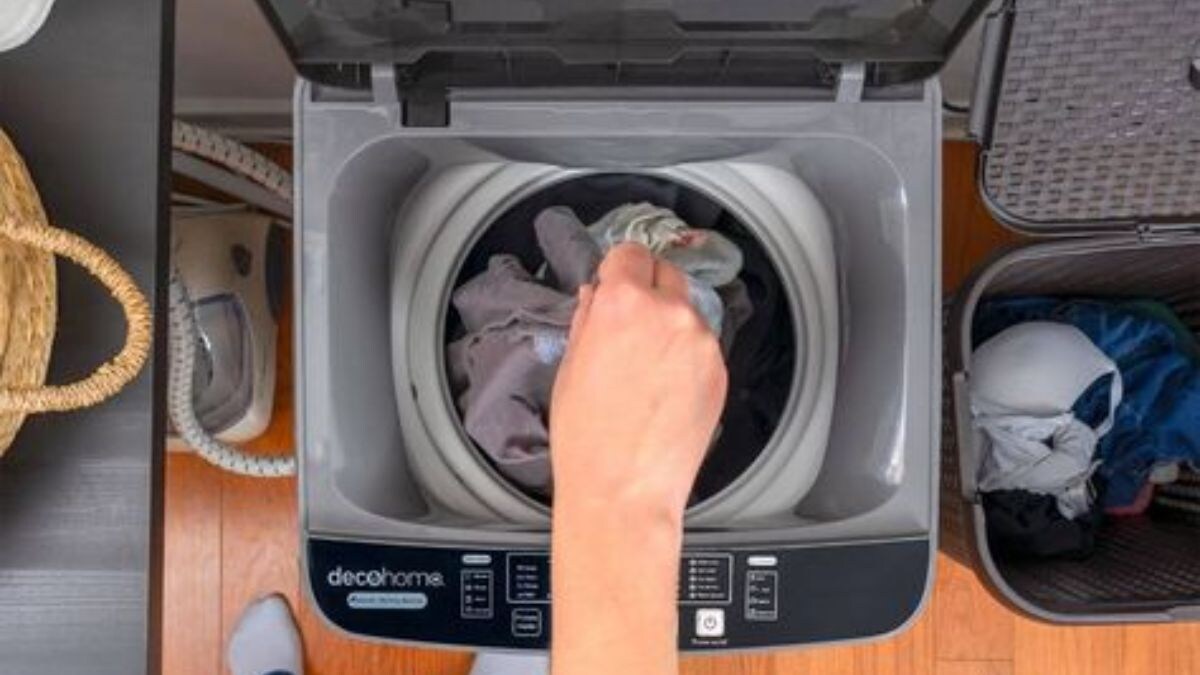 अब धूप निकलने की फिक्र खत्म क्योंकि ये Washing Machine With Dryer फटाफट से सुखा देंगी आपके कपड़े